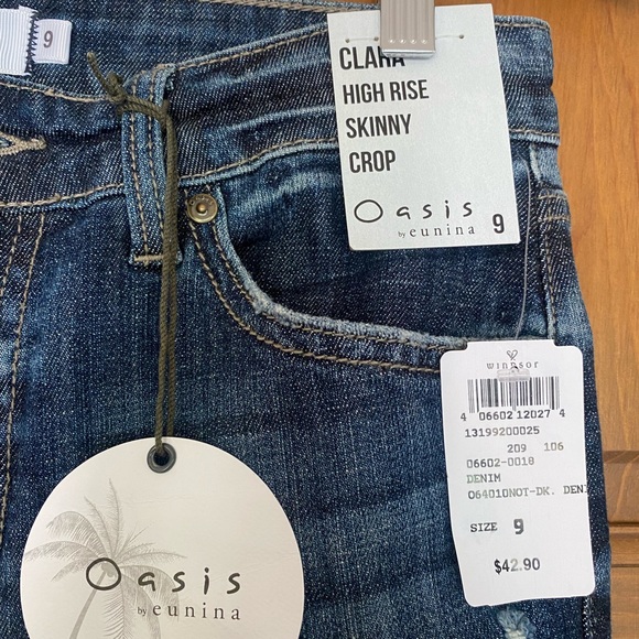 Nwt Windsor jeans (size 9) - Picture 2 of 5